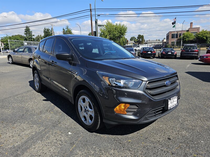 2018 Ford Escape S - Photo 1 - Everett, WA 98201