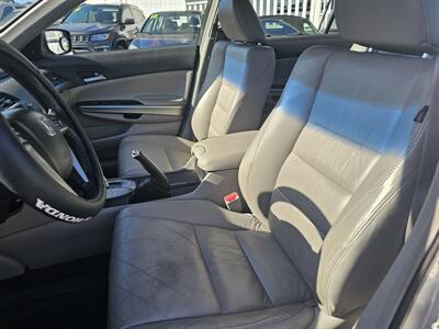 2009 Honda Accord EX-L - Photo 4 - Everett, WA 98201