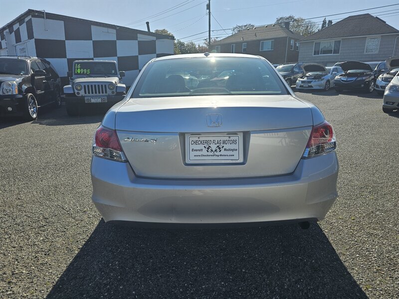 2009 Honda Accord EX-L - Photo 9 - Everett, WA 98201