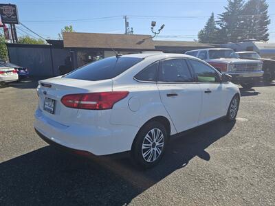 2018 Ford Focus S - Photo 10 - Everett, WA 98201