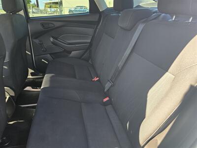 2018 Ford Focus S - Photo 5 - Everett, WA 98201
