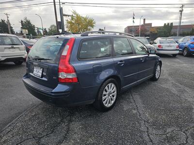 2005 Volvo V50 2.4i   - Photo 10 - Everett, WA 98201