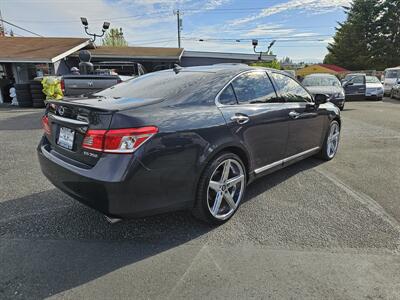 2011 Lexus ES   - Photo 11 - Everett, WA 98201