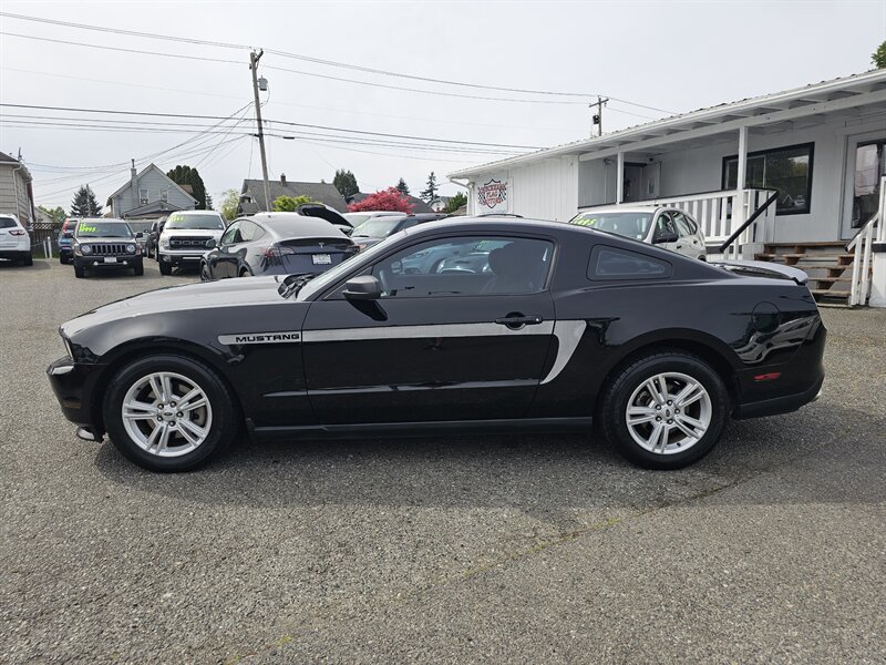 2012 Ford Mustang V6 - Photo 7 - Everett, WA 98201