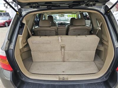 2008 Toyota Highlander Limited - Photo 13 - Everett, WA 98201