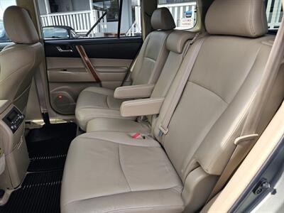 2008 Toyota Highlander Limited - Photo 5 - Everett, WA 98201
