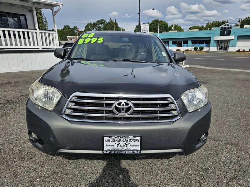 2008 Toyota Highlander Limited - Photo 2 - Everett, WA 98201