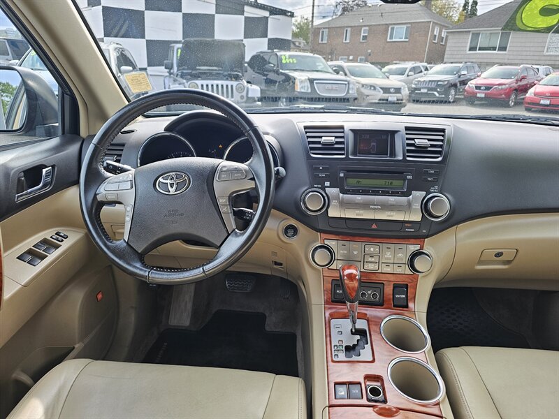 2008 Toyota Highlander Limited - Photo 7 - Everett, WA 98201