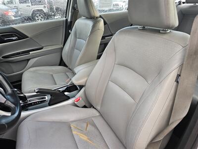 2013 Honda Accord EX-L V6 - Photo 4 - Everett, WA 98201