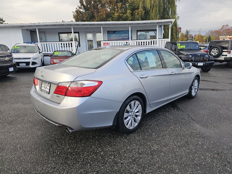 2013 Honda Accord EX-L V6 - Photo 10 - Everett, WA 98201