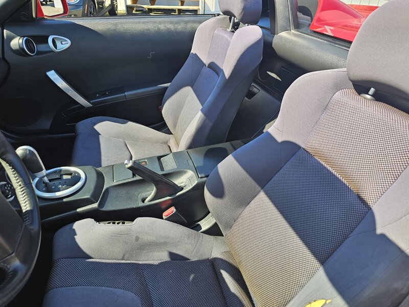 2004 Nissan 350Z Enthusiast - Photo 4 - Everett, WA 98201