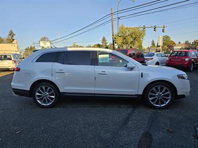 2011 Lincoln MKT EcoBoost   - Photo 12 - Everett, WA 98201