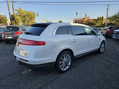 2011 Lincoln MKT EcoBoost   - Photo 11 - Everett, WA 98201