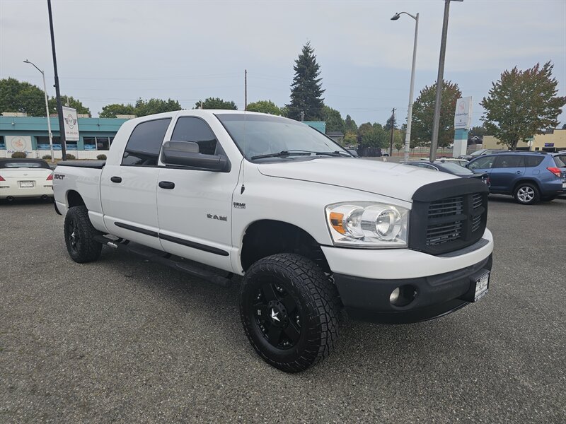 2008 Dodge Ram 1500 SXT   - Photo 1 - Everett, WA 98201