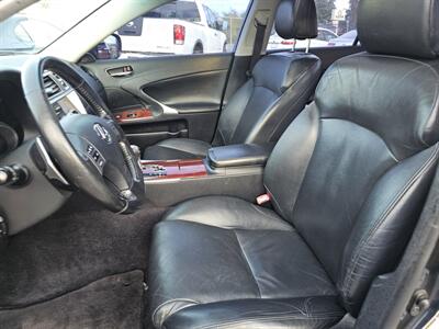 2007 Lexus IS 250 - Photo 4 - Everett, WA 98201