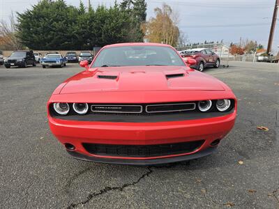 2020 Dodge Challenger SXT - Photo 2 - Everett, WA 98201