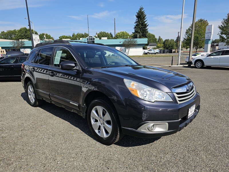 2011 Subaru Outback 2.5i Premium  