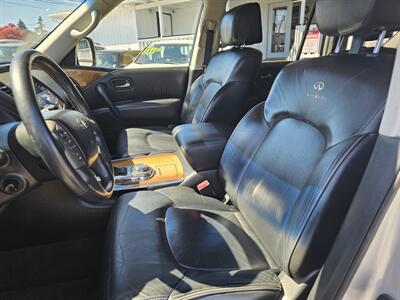 2014 INFINITI QX80   - Photo 4 - Everett, WA 98201