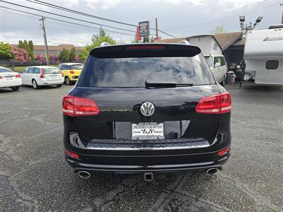 2014 Volkswagen Touareg TDI R-Line   - Photo 9 - Everett, WA 98201