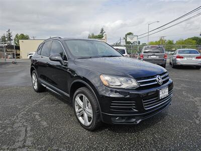 2014 Volkswagen Touareg TDI R-Line   - Photo 1 - Everett, WA 98201