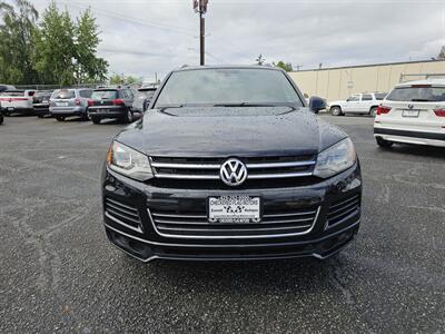 2014 Volkswagen Touareg TDI R-Line   - Photo 2 - Everett, WA 98201