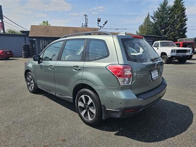 2017 Subaru Forester 2.5i   - Photo 8 - Everett, WA 98201