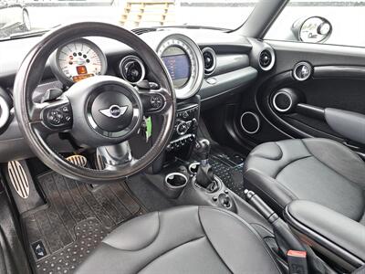 2012 MINI Hardtop S   - Photo 6 - Everett, WA 98201