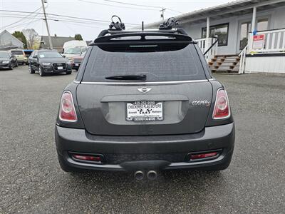 2012 MINI Hardtop S   - Photo 9 - Everett, WA 98201