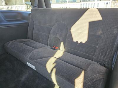 2001 Dodge Durango Sport - Photo 6 - Everett, WA 98201