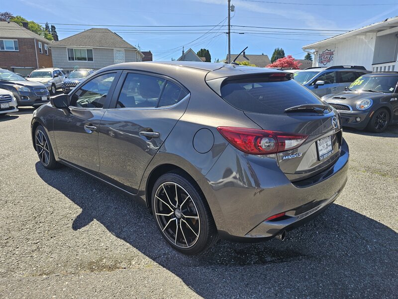 2018 Mazda Mazda3 Touring - Photo 9 - Everett, WA 98201