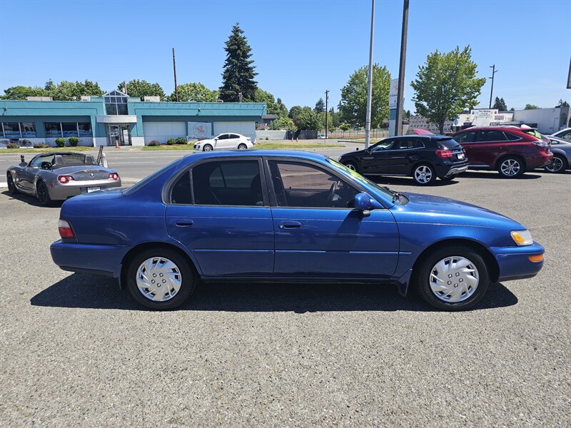 1997 Toyota Corolla DX - Photo 11 - Everett, WA 98201