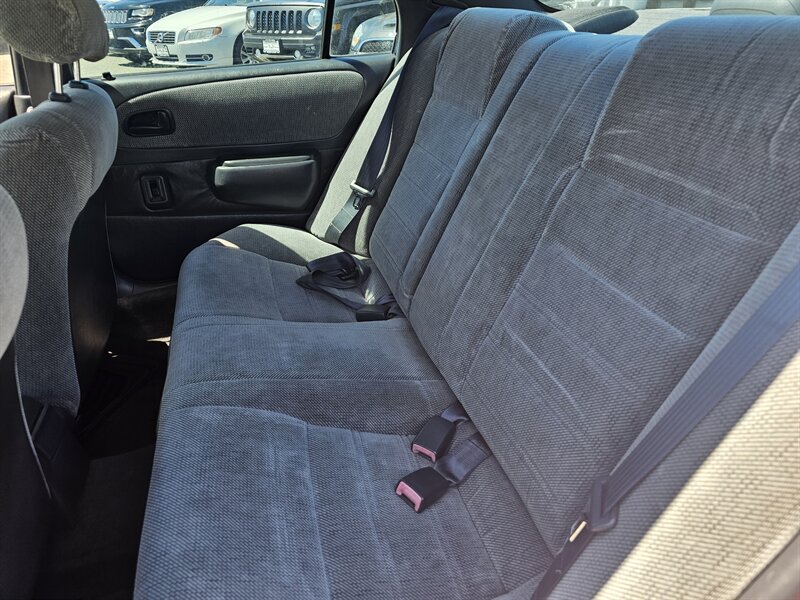 1997 Toyota Corolla DX - Photo 5 - Everett, WA 98201