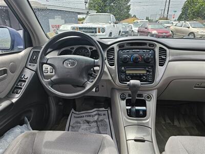 2002 Toyota Highlander   - Photo 5 - Everett, WA 98201