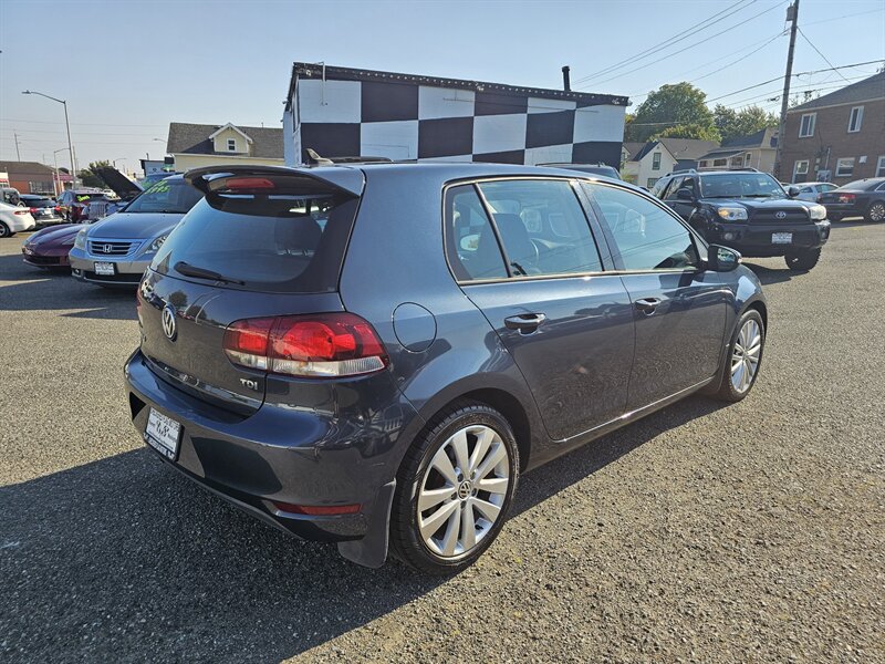 2012 Volkswagen Golf TDI Comfortline - Photo 10 - Everett, WA 98201