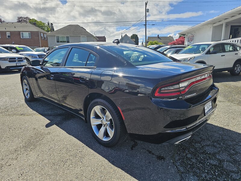 2017 Dodge Charger SXT - Photo 8 - Everett, WA 98201