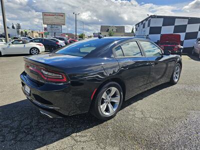 2017 Dodge Charger SXT - Photo 10 - Everett, WA 98201