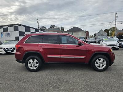 2012 Jeep Grand Cherokee Laredo   - Photo 11 - Everett, WA 98201