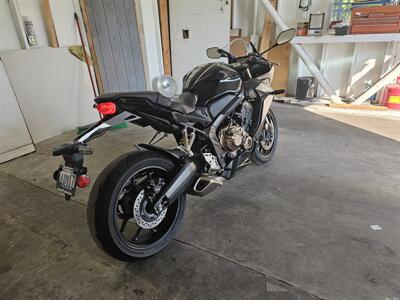 2021 HONDA CBR650   - Photo 8 - Everett, WA 98201