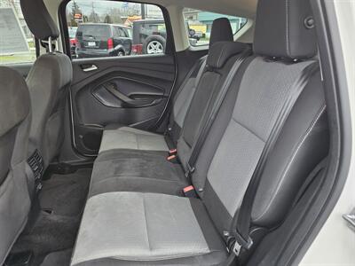 2018 Ford Escape SE   - Photo 5 - Everett, WA 98201