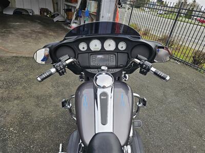 2014 Harley-Davidson Street Glide   - Photo 10 - Everett, WA 98201