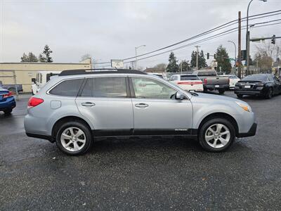 2013 Subaru Outback 2.5i Limited   - Photo 11 - Everett, WA 98201