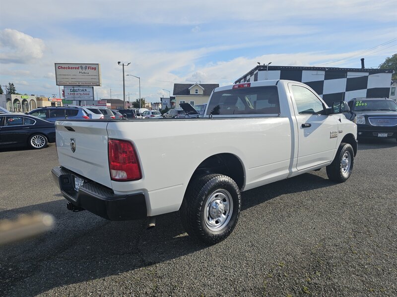 2018 RAM 2500 Tradesman - Photo 9 - Everett, WA 98201