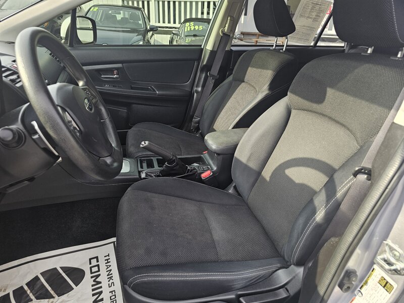 2014 Subaru XV Crosstrek 2.0i Premium - Photo 4 - Everett, WA 98201