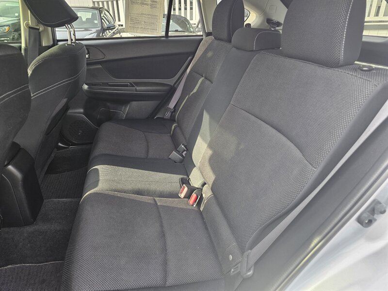 2014 Subaru XV Crosstrek 2.0i Premium - Photo 5 - Everett, WA 98201