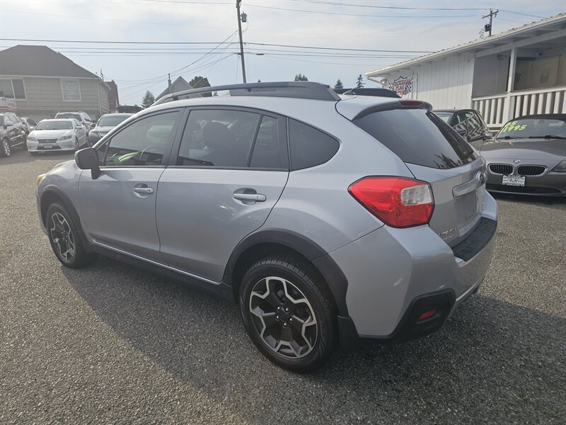2014 Subaru XV Crosstrek 2.0i Premium - Photo 8 - Everett, WA 98201