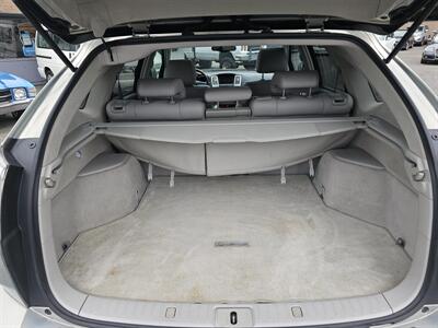 2005 Lexus RX 330   - Photo 12 - Everett, WA 98201