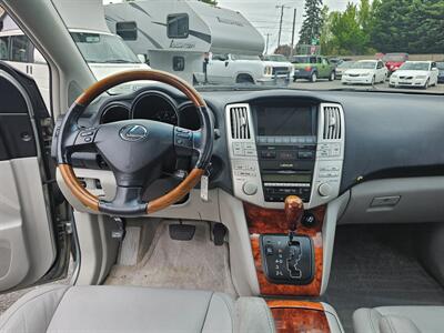 2005 Lexus RX 330   - Photo 6 - Everett, WA 98201
