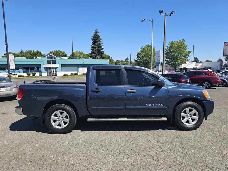 2014 Nissan Titan SV - Photo 11 - Everett, WA 98201