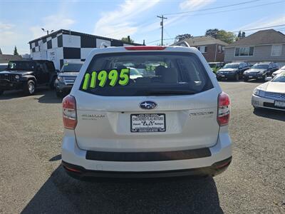 2015 Subaru Forester 2.5i   - Photo 9 - Everett, WA 98201