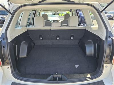 2015 Subaru Forester 2.5i   - Photo 12 - Everett, WA 98201